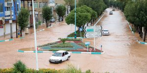 همراهی اسنپ با سیل‌زدگان استان یزد