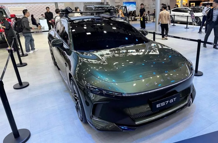 اکسید اکسلانتیکس ES7 GT؛ استیشنواگن تمامبرقی با برد ۱۷۰۰ کیلومتر