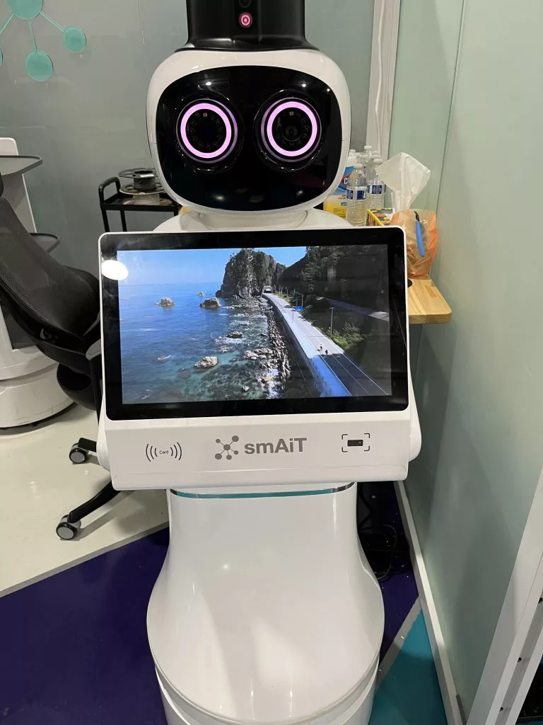 ربات هوش مصنوعی وکیل‌یار